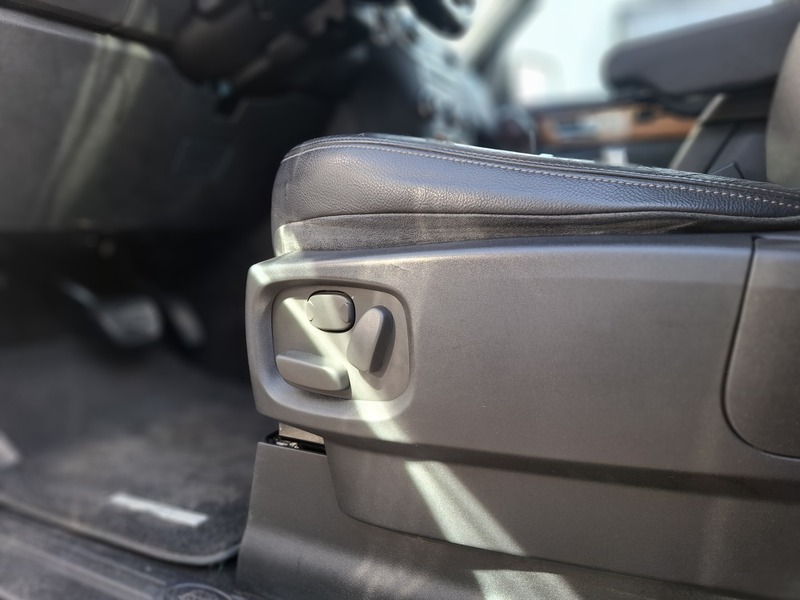 Land Rover Discovery vaihtoauto