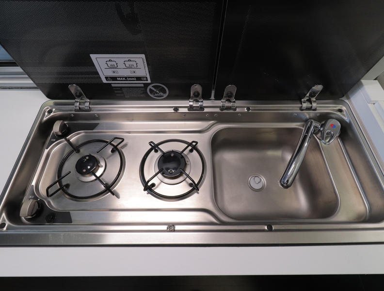 Volkswagen Grand California vaihtoauto