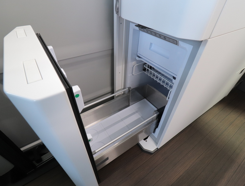 Volkswagen Grand California vaihtoauto