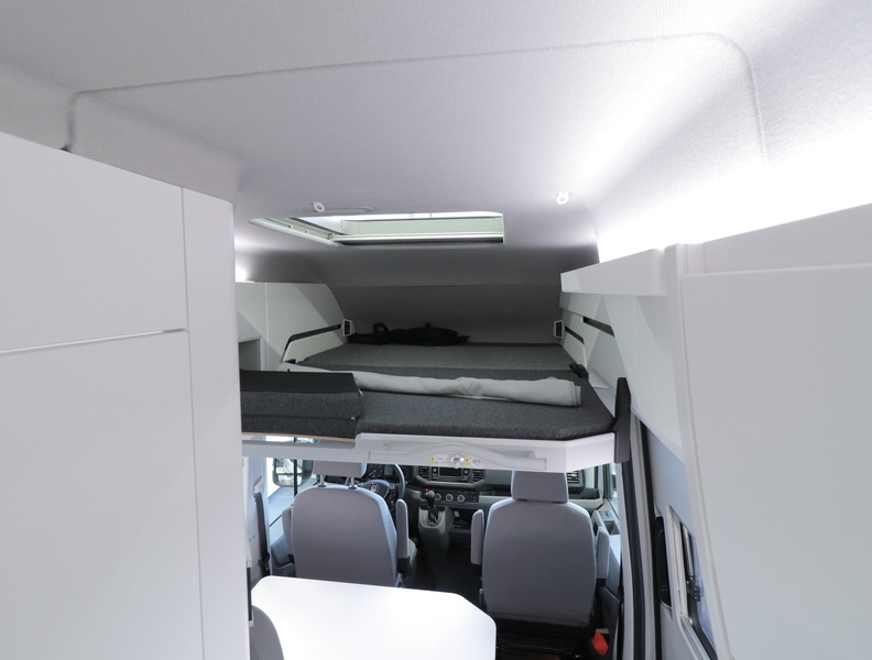 Volkswagen Grand California vaihtoauto