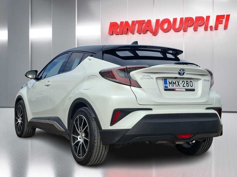 Toyota C-HR vaihtoauto