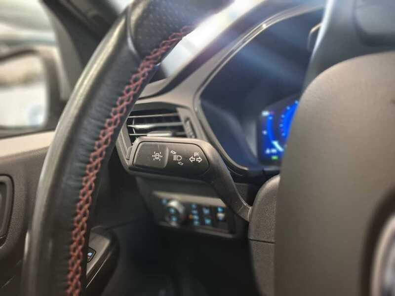 Ford Kuga vaihtoauto