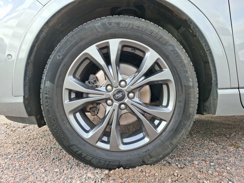 Ford Kuga vaihtoauto