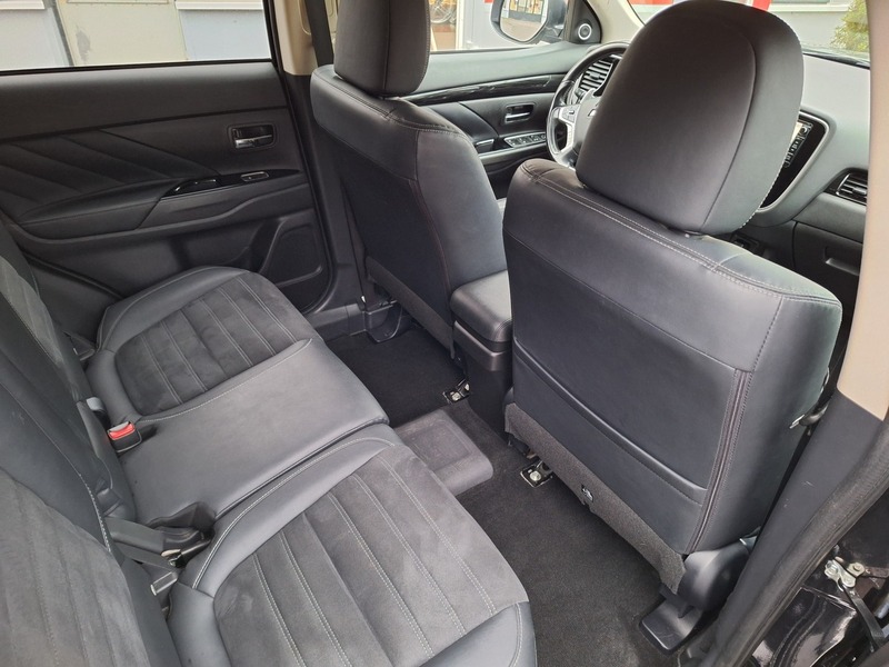 Mitsubishi Outlander PHEV vaihtoauto