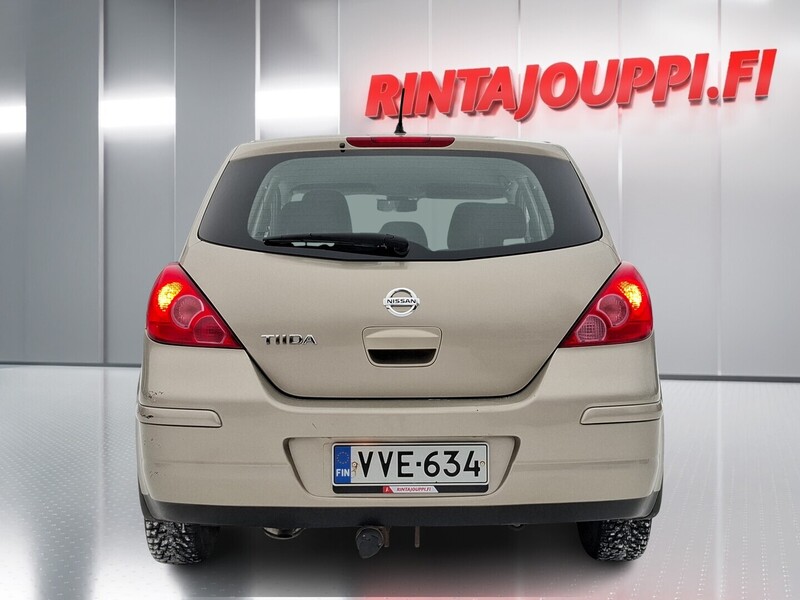 Nissan Tiida vaihtoauto