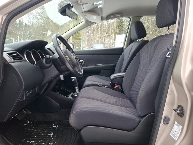 Nissan Tiida vaihtoauto