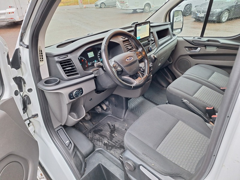 Ford Transit Custom vaihtoauto