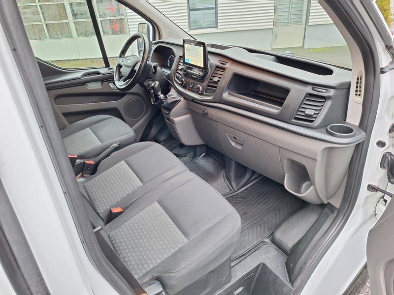 Ford Transit Custom vaihtoauto