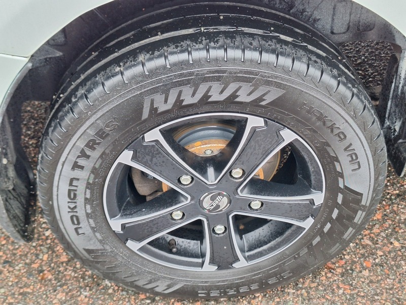 Ford Transit Custom vaihtoauto