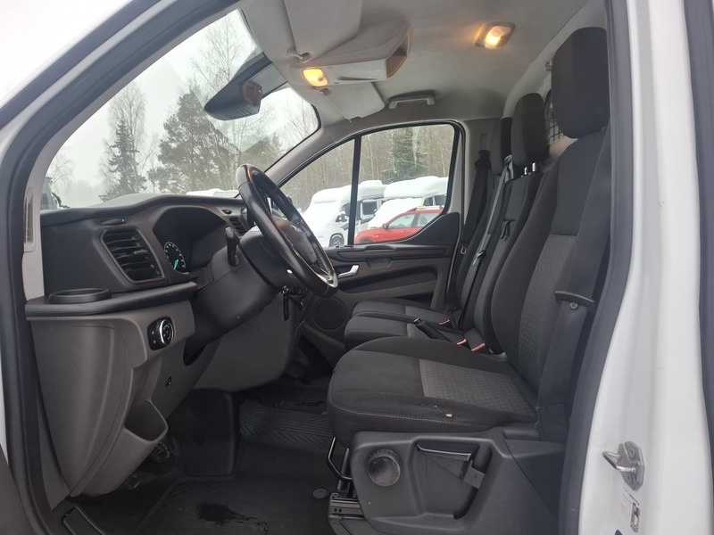 Ford Transit Custom vaihtoauto