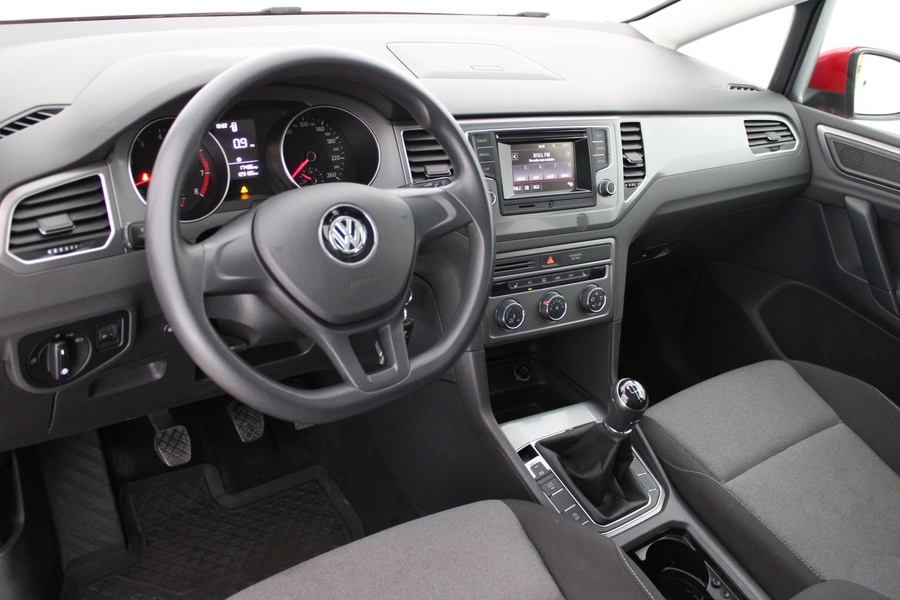 Volkswagen Golf Sportsvan vaihtoauto
