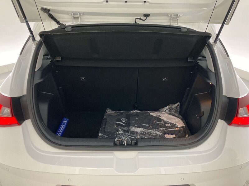 Hyundai i20 Hatchback vaihtoauto