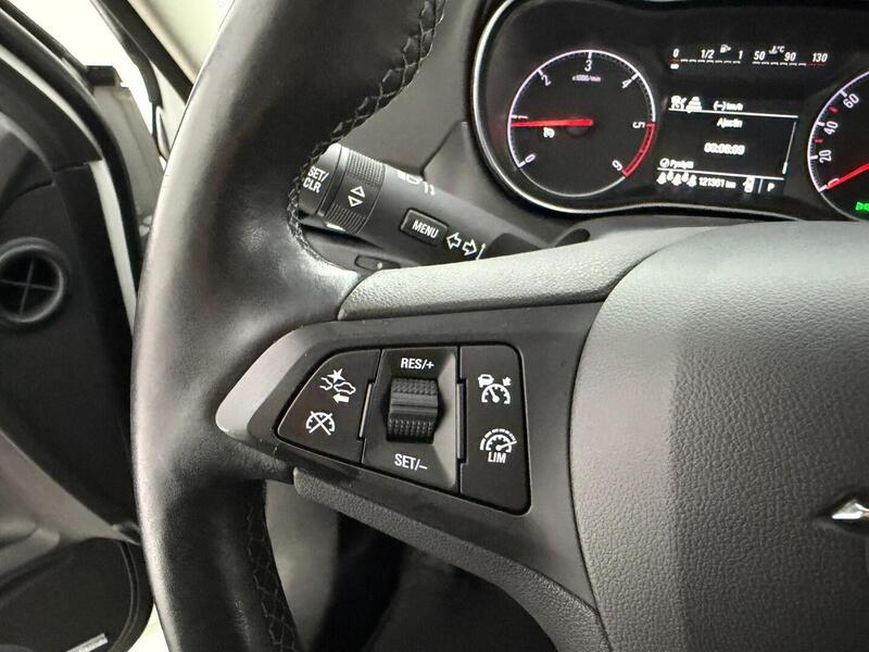 Opel Zafira vaihtoauto