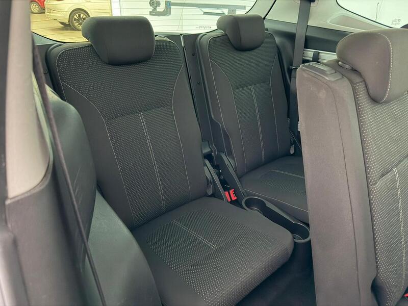 Opel Zafira vaihtoauto