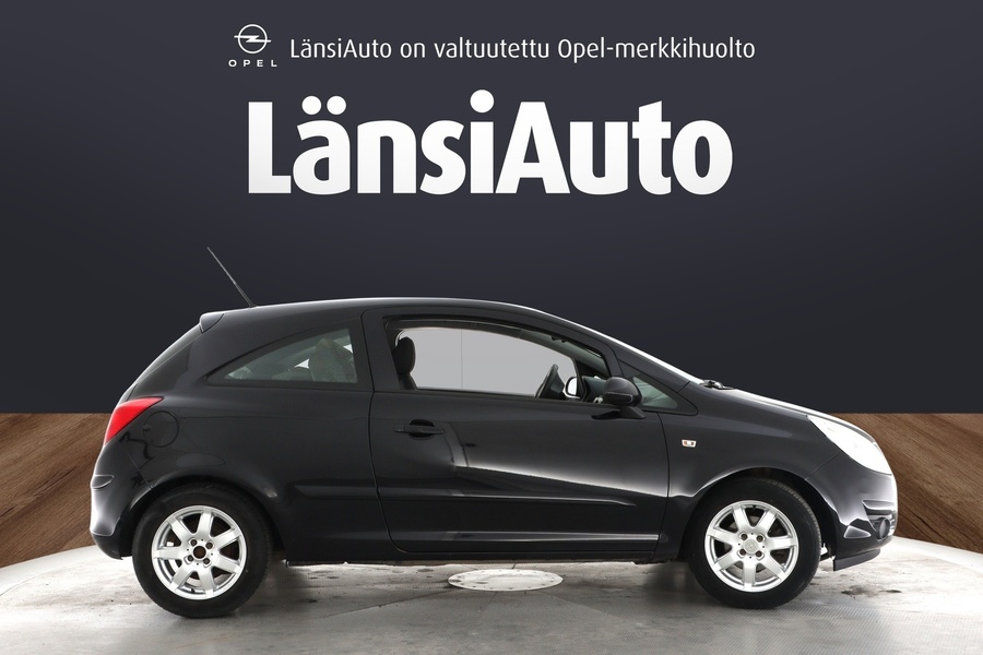 Opel Corsa vaihtoauto