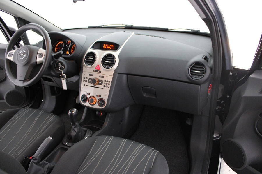 Opel Corsa vaihtoauto