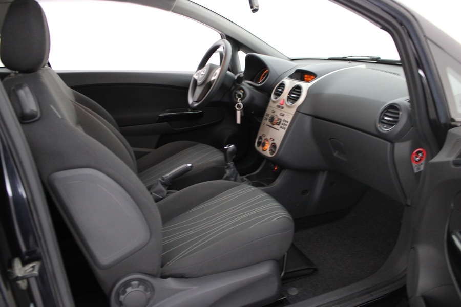 Opel Corsa vaihtoauto