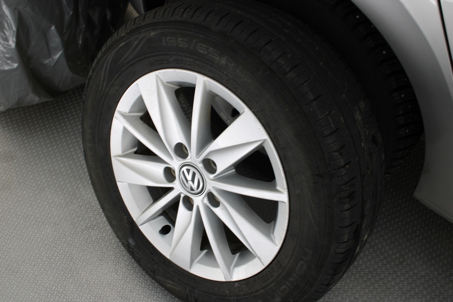 Volkswagen Golf Sportsvan vaihtoauto