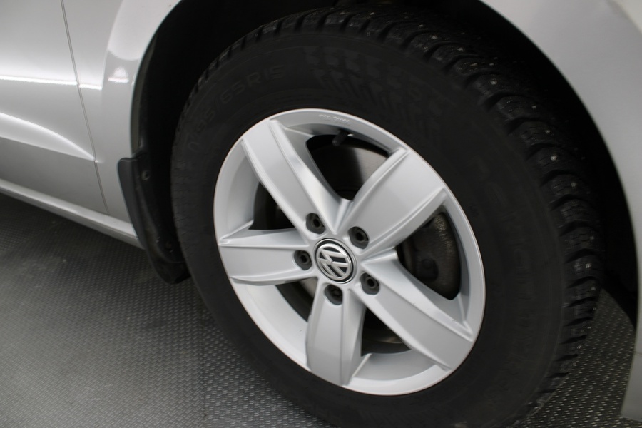 Volkswagen Golf Sportsvan vaihtoauto