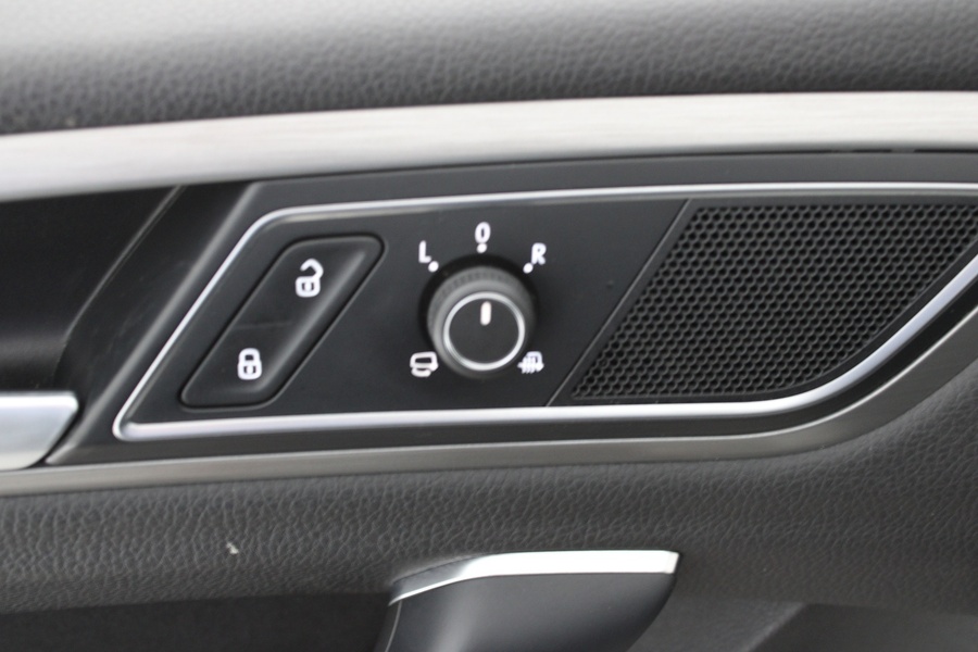 Volkswagen Golf Sportsvan vaihtoauto