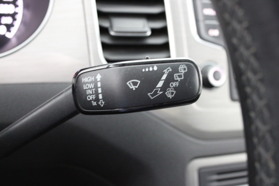 Volkswagen Golf Sportsvan vaihtoauto