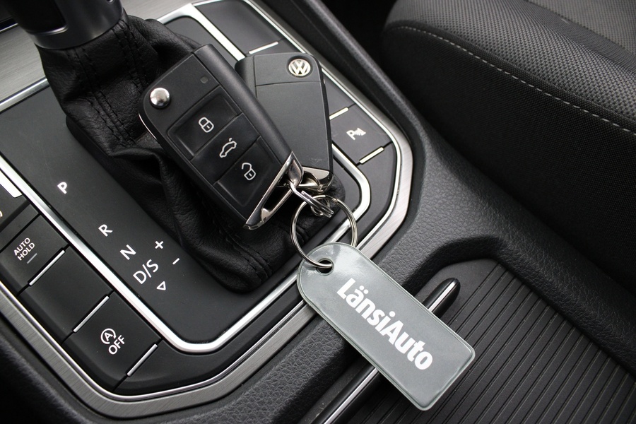 Volkswagen Golf Sportsvan vaihtoauto