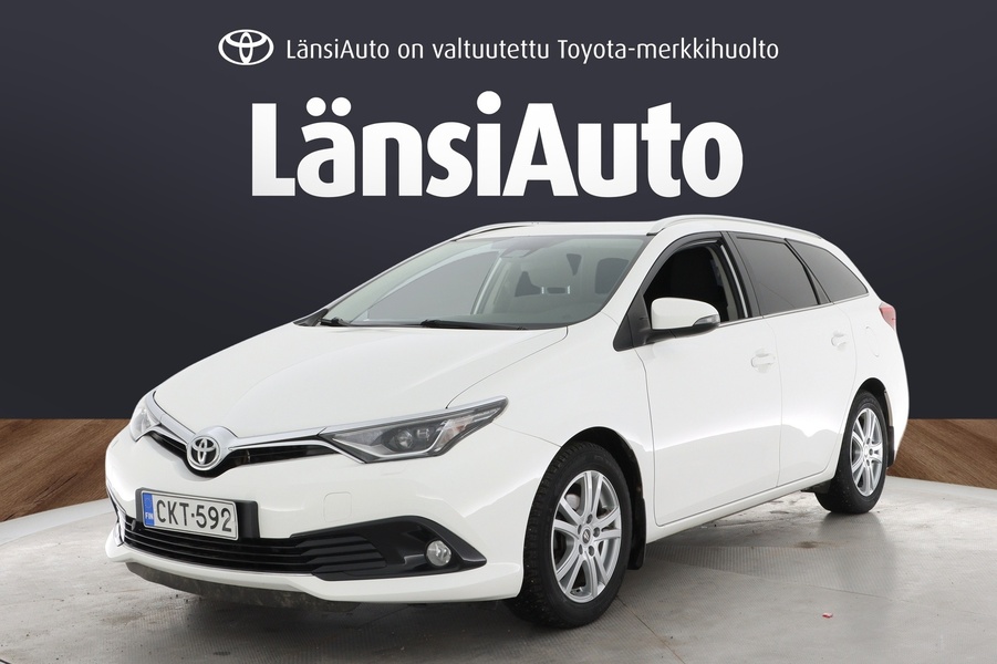Toyota Auris vaihtoauto