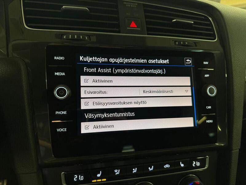 Volkswagen Golf vaihtoauto