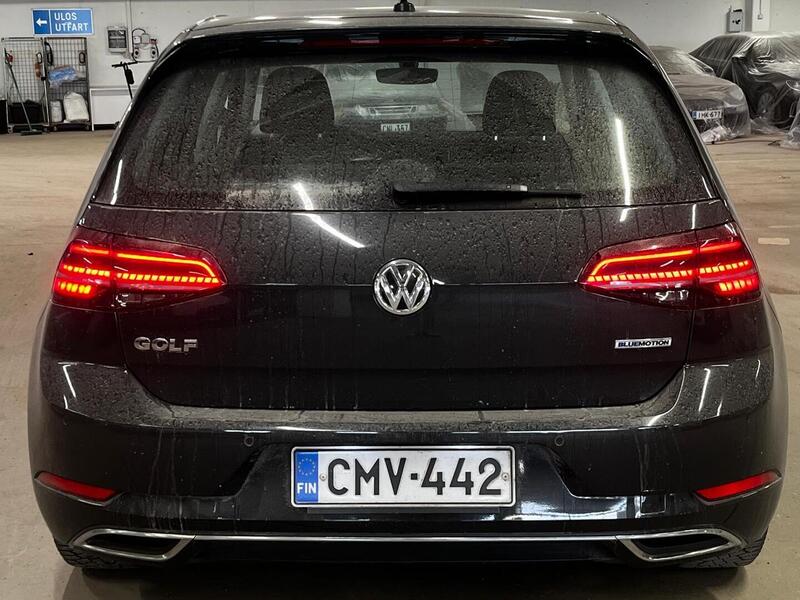 Volkswagen Golf vaihtoauto