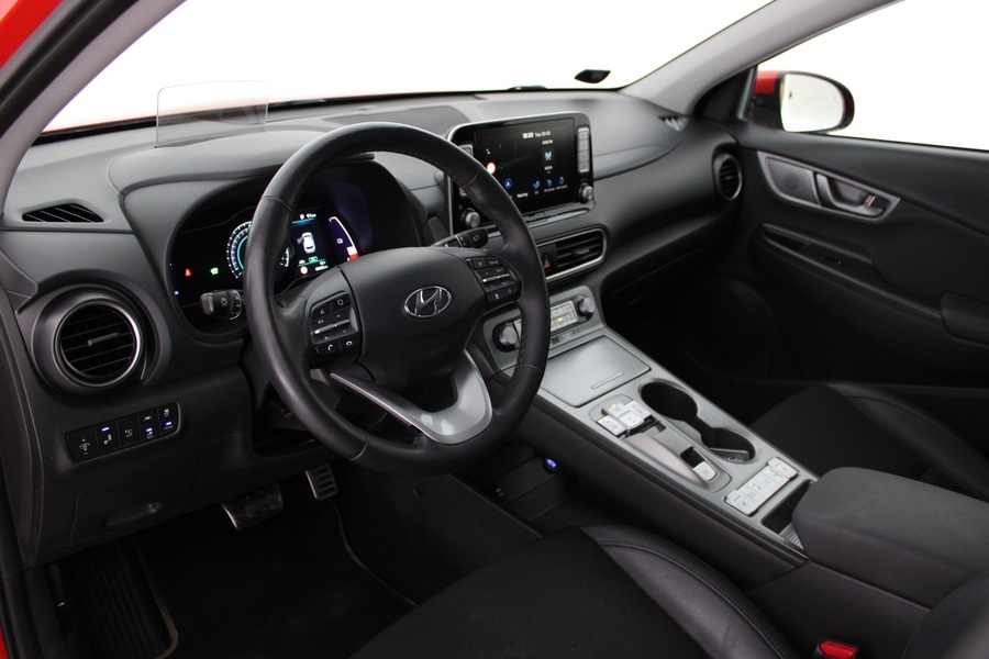 Hyundai Kona vaihtoauto