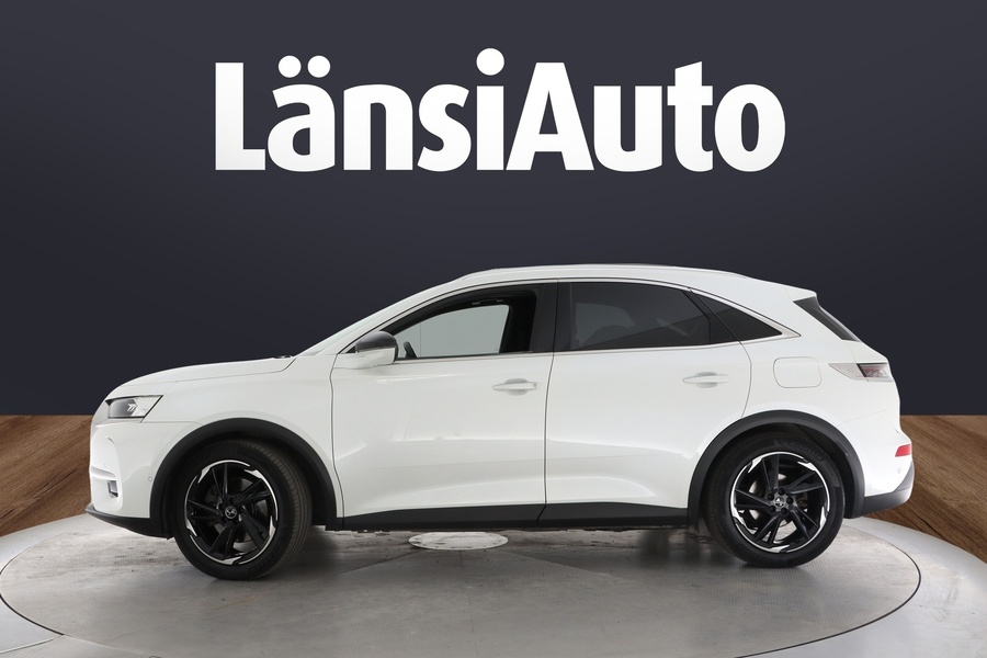 DS 7 Crossback vaihtoauto