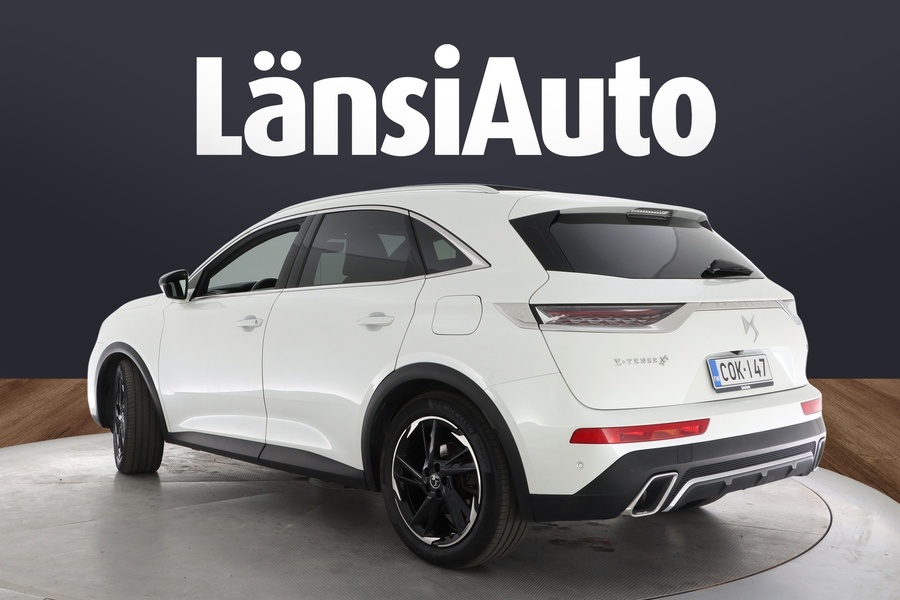DS 7 Crossback vaihtoauto