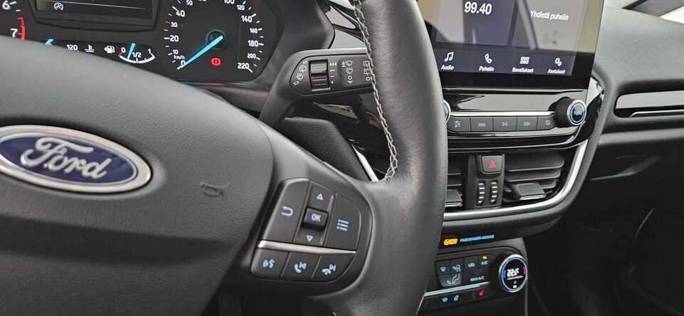 Ford Fiesta vaihtoauto