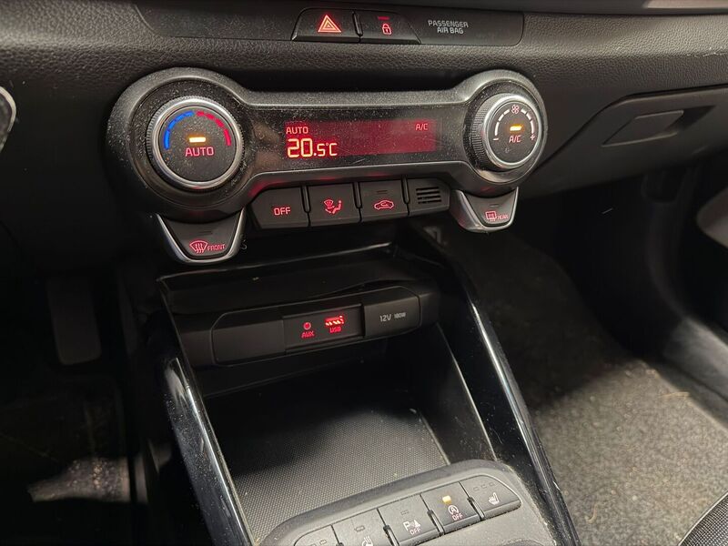 Kia Stonic vaihtoauto