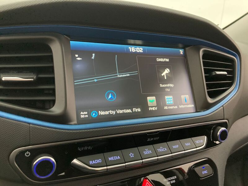 Hyundai IONIQ plug-in vaihtoauto