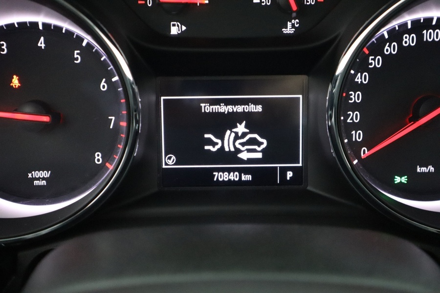 Opel Astra vaihtoauto