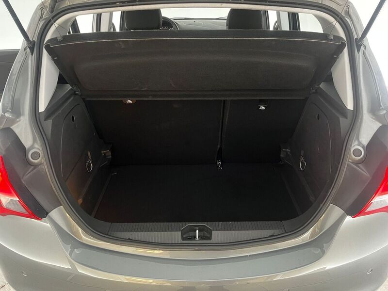 Opel Corsa vaihtoauto