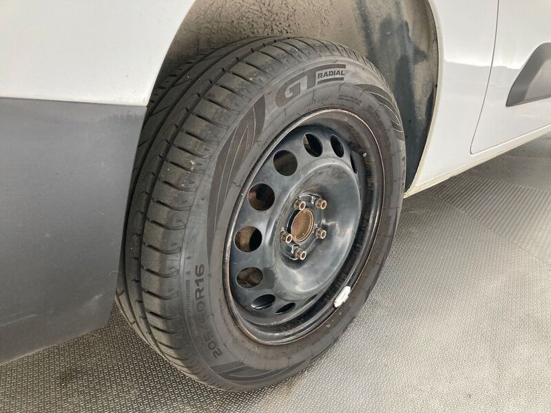 Opel Combo vaihtoauto