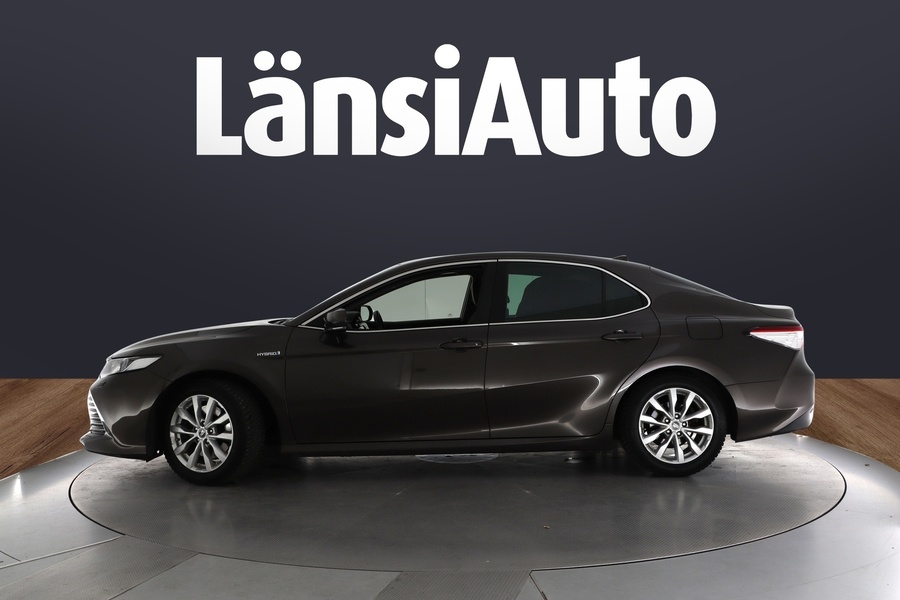 Toyota Camry vaihtoauto