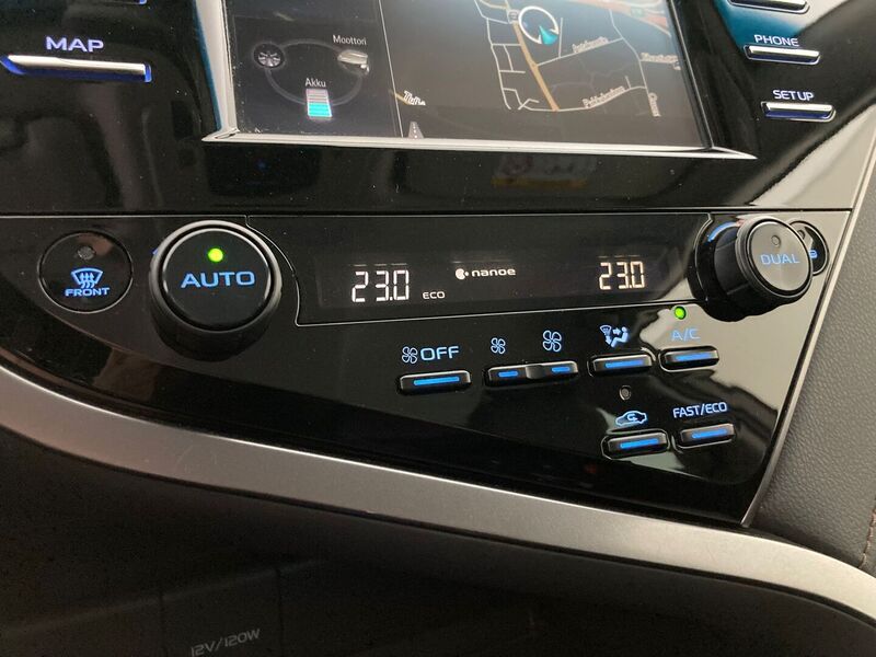 Toyota Camry vaihtoauto