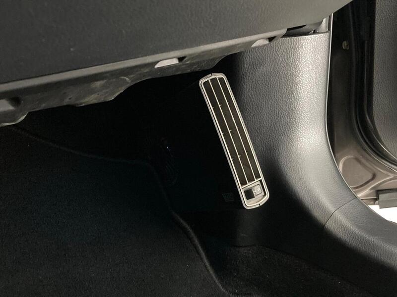 Toyota Camry vaihtoauto