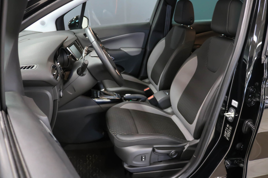 Opel Crossland X vaihtoauto