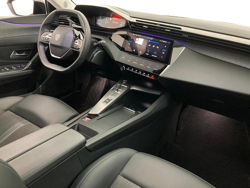 Peugeot 308 vaihtoauto