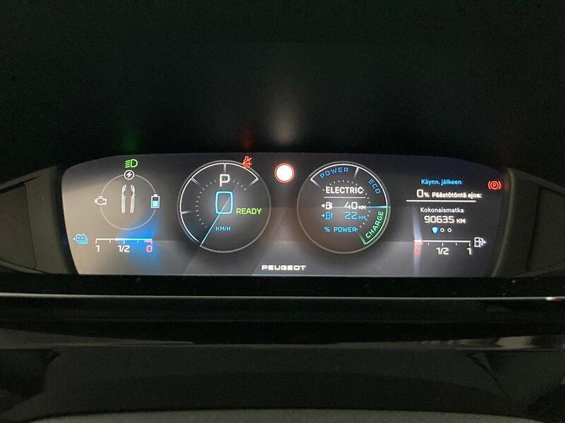 Peugeot 308 vaihtoauto