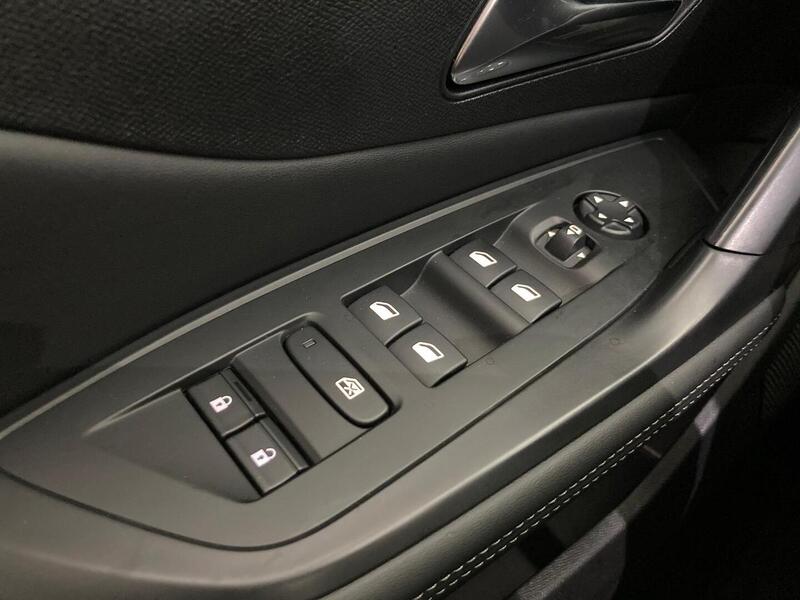 Peugeot 308 vaihtoauto