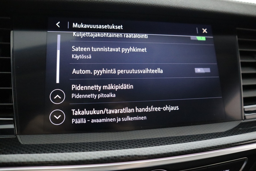 Opel Insignia vaihtoauto