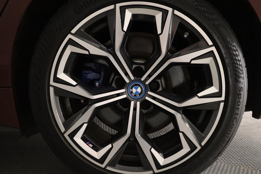 BMW i4 M50 vaihtoauto