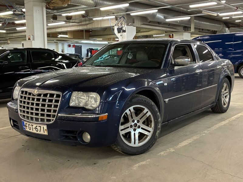 Chrysler 300C vaihtoauto