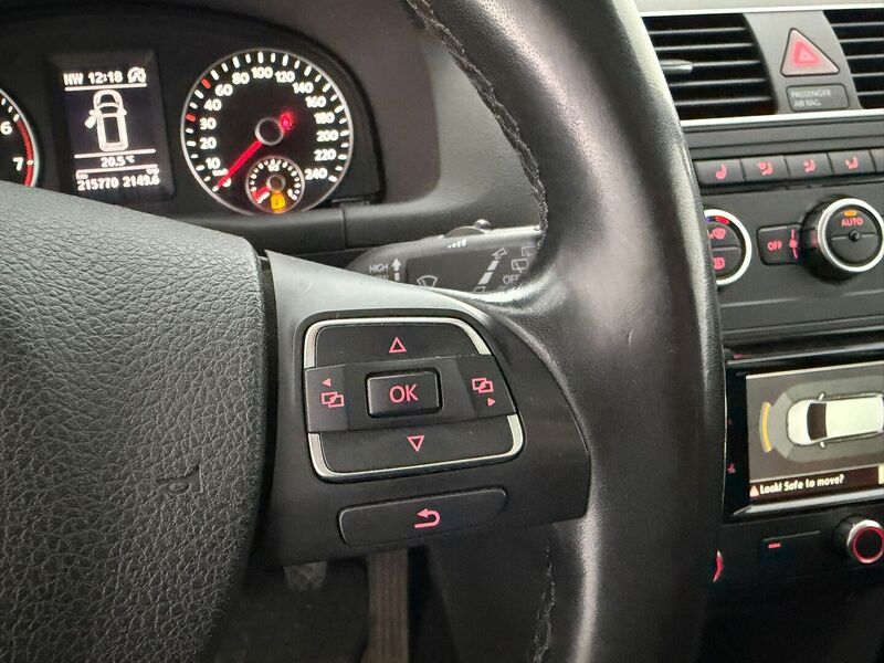 Volkswagen Touran vaihtoauto