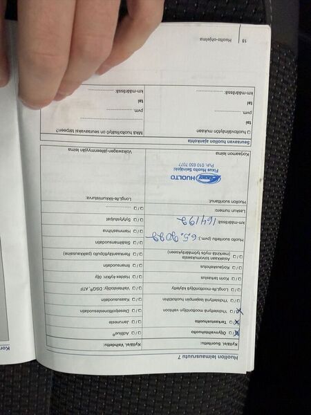 Volkswagen Touran vaihtoauto